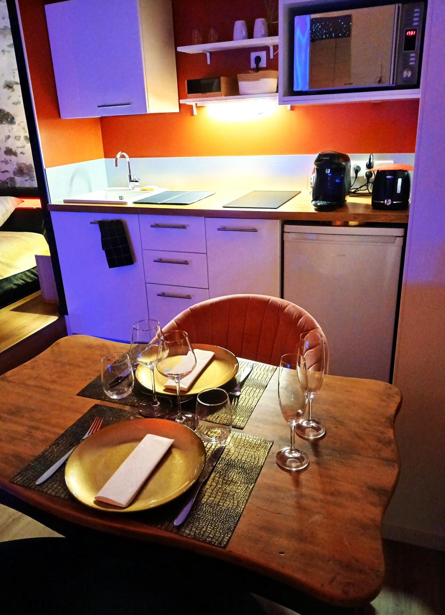 La Passionnante Gite Avec Spa Privatif Saint-Philbert-de-Bouaine Extérieur photo